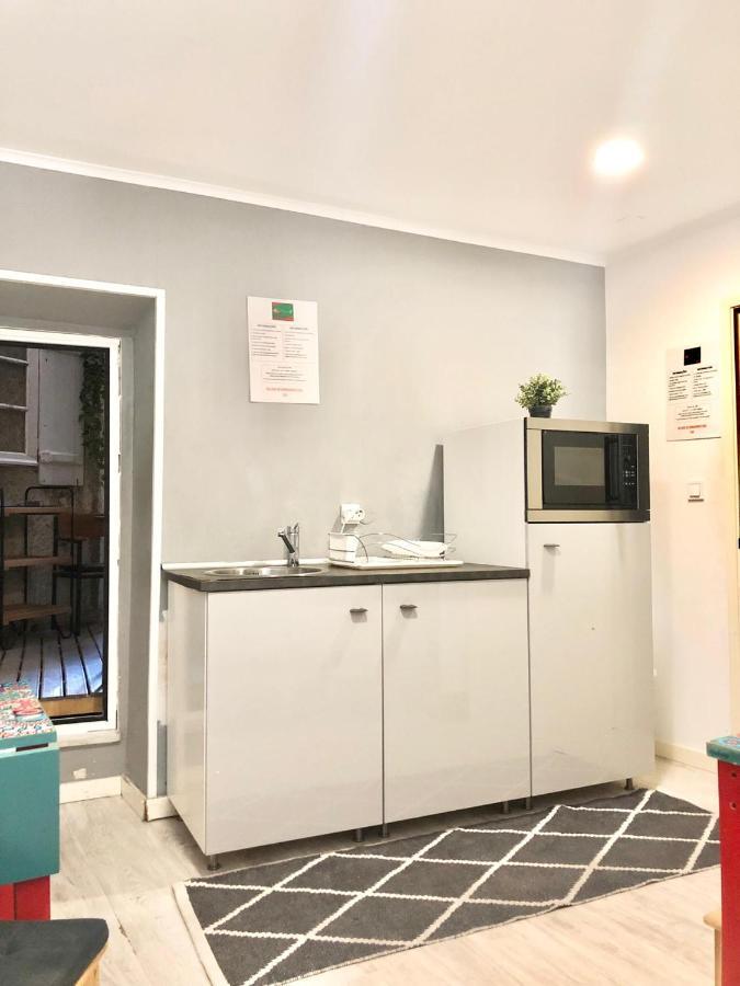 Now Bastidor Jovial Hostel Lisbon Exterior photo