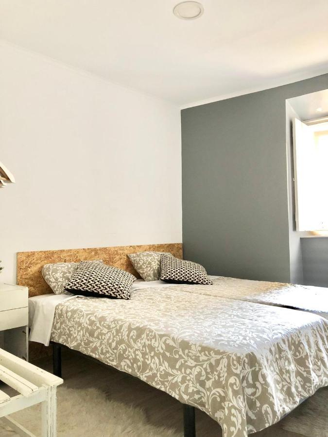 Now Bastidor Jovial Hostel Lisbon Exterior photo