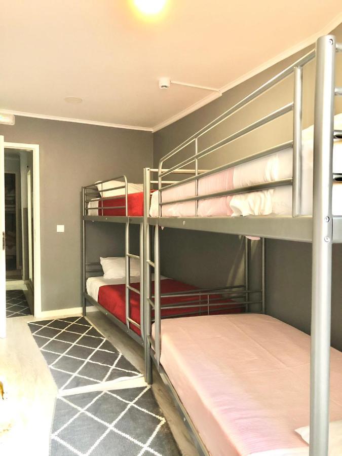 Now Bastidor Jovial Hostel Lisbon Exterior photo