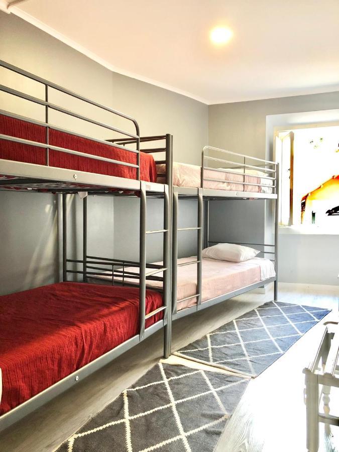 Now Bastidor Jovial Hostel Lisbon Room photo